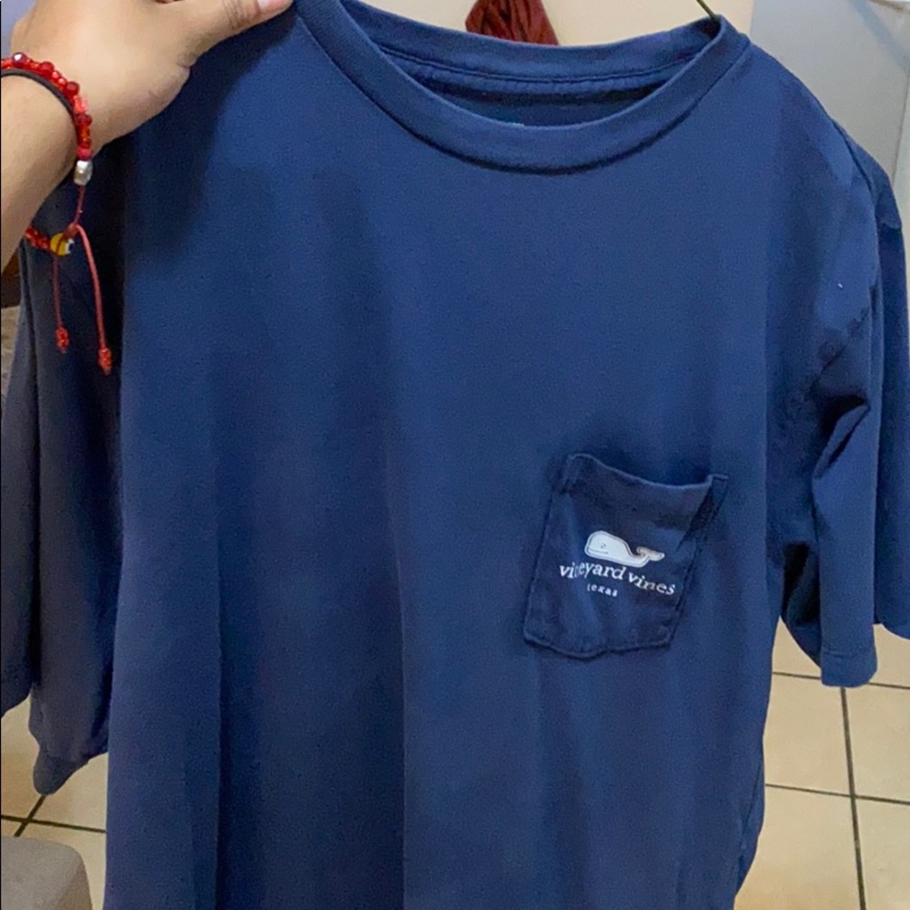 Vineyard vines